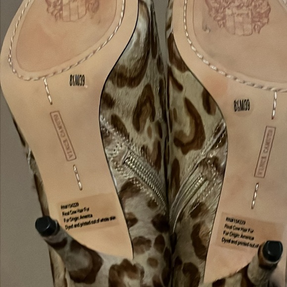 VINCE CAMUTO Ambind Bootie Calf Hair Animal Print Brown- Size 8.5 - Picture 12 of 14